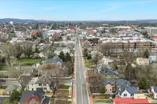 407 S King St, Leesburg, VA 20175 - Photo 88