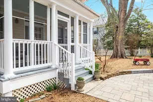 407 S King St, Leesburg, VA 20175 - Photo 74