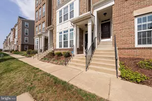 43491 Town Square, Chantilly, VA 20152 - Photo 4