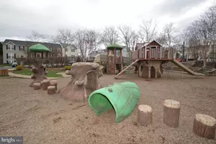 25445 Morse Dr, Chantilly, VA 20152 - Photo 24