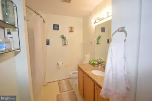 25445 Morse Dr, Chantilly, VA 20152 - Photo 16