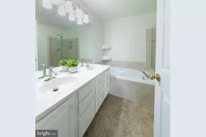 46934 Courtyard Square #300, Sterling, VA 20164 - Photo 12