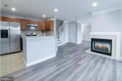 46934 Courtyard Square #300, Sterling, VA 20164 - Photo 6