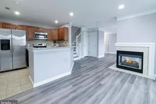 46934 Courtyard Sq, Sterling, VA 20164 - Photo 6