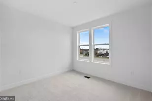 19864 Yellow Daisy Ter, Ashburn, VA 20147 - Photo 26