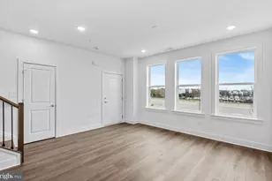 19864 Yellow Daisy Ter, Ashburn, VA 20147 - Photo 2