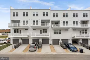 19864 Yellow Daisy Ter, Ashburn, VA 20147 - Photo 34