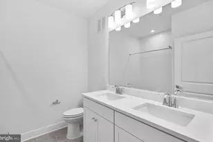 19864 Yellow Daisy Ter, Ashburn, VA 20147 - Photo 28