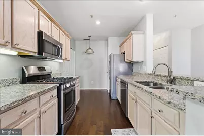 25300 Lake Mist Square #202, Chantilly, VA 20152 - Photo 12