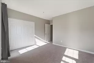 25300 Lake Mist Square, Chantilly, VA 20152 - Photo 22