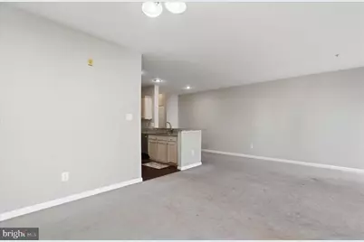 25300 Lake Mist Square #202, Chantilly, VA 20152 - Photo 8