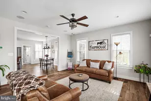 38165 Cobbett Ln, Hillsboro, VA 20132 - Photo 16