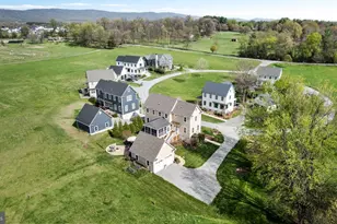 38165 Cobbett Ln, Hillsboro, VA 20132 - Photo 40