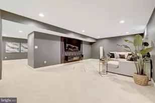 26760 Crusher Dr, Chantilly, VA 20152 - Photo 32