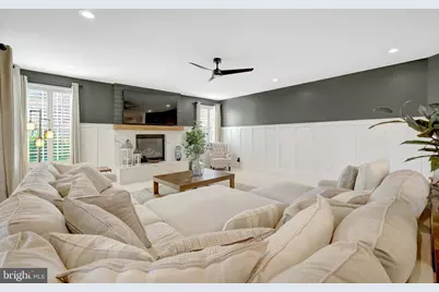 26760 Crusher Drive, Chantilly, VA 20152 - Photo 12