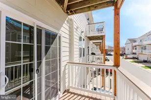 19451 Promenade Dr, Leesburg, VA 20176 - Photo 14