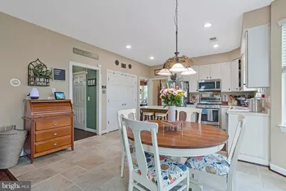 42946 Gotham Way, Ashburn, VA 20147 - Photo 18