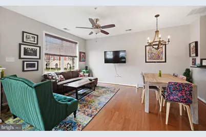 19416 Coppermine Square, Leesburg, VA 20176 - Photo 4