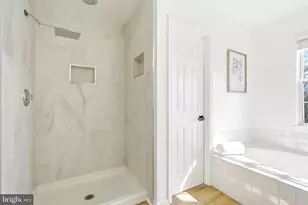 43213 Wayside Cir, Ashburn, VA 20147 - Photo 40