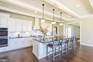 16217 Waterford Crest Pl, Paeonian Springs, VA 20129 - Photo 4