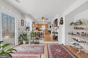 206 Cardinal Glen Cir, Sterling, VA 20164 - Photo 16