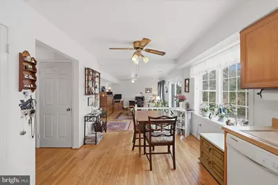 206 Cardinal Glen Circle, Sterling, VA 20164 - Photo 10