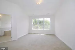 43275 Mitcham Square, Ashburn, VA 20148 - Photo 12