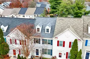 46842 Lawnes Creek Terrace, Sterling, VA 20165 - Photo 4