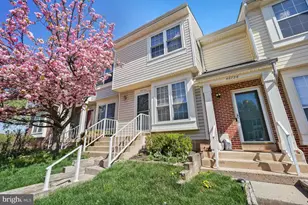 46724 Summit Terrace, Sterling, VA 20164 - Photo 2