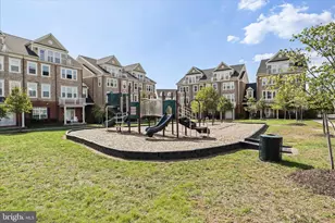 21179 Ashburn Heights Dr, Ashburn, VA 20148 - Photo 42