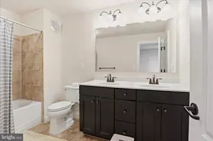21179 Ashburn Heights Dr, Ashburn, VA 20148 - Photo 32