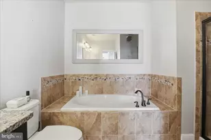 21179 Ashburn Heights Dr, Ashburn, VA 20148 - Photo 26