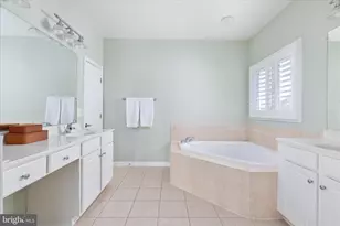 44029 Riverpoint Dr, Leesburg, VA 20176 - Photo 48