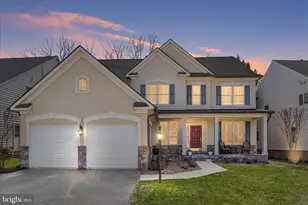 44029 Riverpoint Dr, Leesburg, VA 20176 - Photo 2