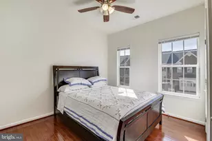 22887 Lacey Oak Terrace, Sterling, VA 20166 - Photo 16