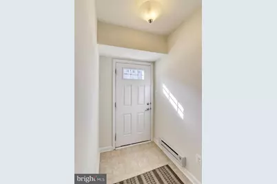 22887 Lacey Oak Terrace, Sterling, VA 20166 - Photo 2