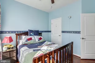 22887 Lacey Oak Terrace, Sterling, VA 20166 - Photo 18