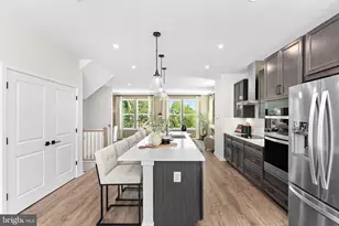 54321 Mystic Maroon Ter, Ashburn, VA 20147 - Photo 10