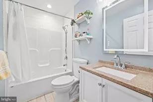 13 S Hughes St, Hamilton, VA 20158 - Photo 14