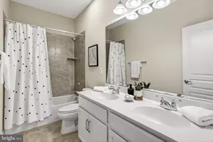 41004 Indigo Pl, Leesburg, VA 20175 - Photo 40