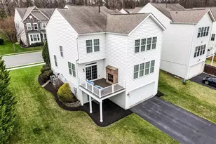 41004 Indigo Pl, Leesburg, VA 20175 - Photo 4