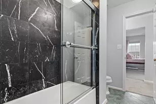 20345 Bowfonds St, Ashburn, VA 20147 - Photo 28