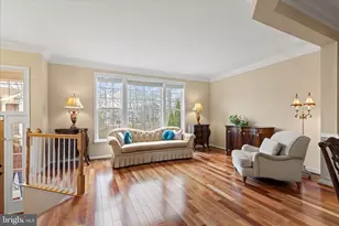 20660 Muddy Harbour Square, Sterling, VA 20165 - Photo 6