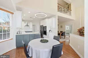 19829 Bethpage Ct, Ashburn, VA 20147 - Photo 14