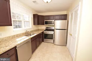 625 Constellation Square SE, Leesburg, VA 20175 - Photo 12