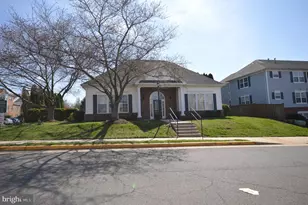 625 Constellation Square SE, Leesburg, VA 20175 - Photo 38