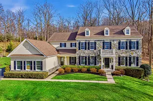 41297 Dutton Ct, Waterford, VA 20197 - Photo 2