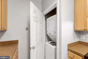 42539 Mayflower Terrace, Brambleton, VA 20148 - Photo 8