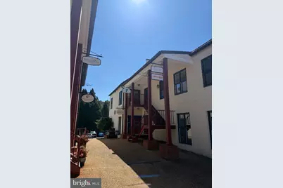 107 W Federal Street #3, Middleburg, VA 20117 - Photo 2