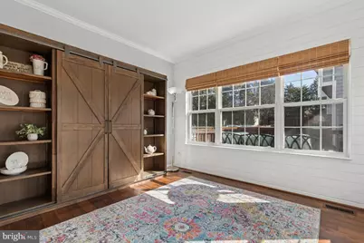 25462 Upper Clubhouse Drive, Chantilly, VA 20152 - Photo 8